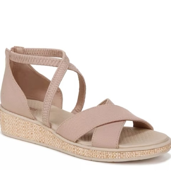 Women’s BZees Bali Sand Wedge Sandal- taupe. Size 8.5 - Picture 1 of 7